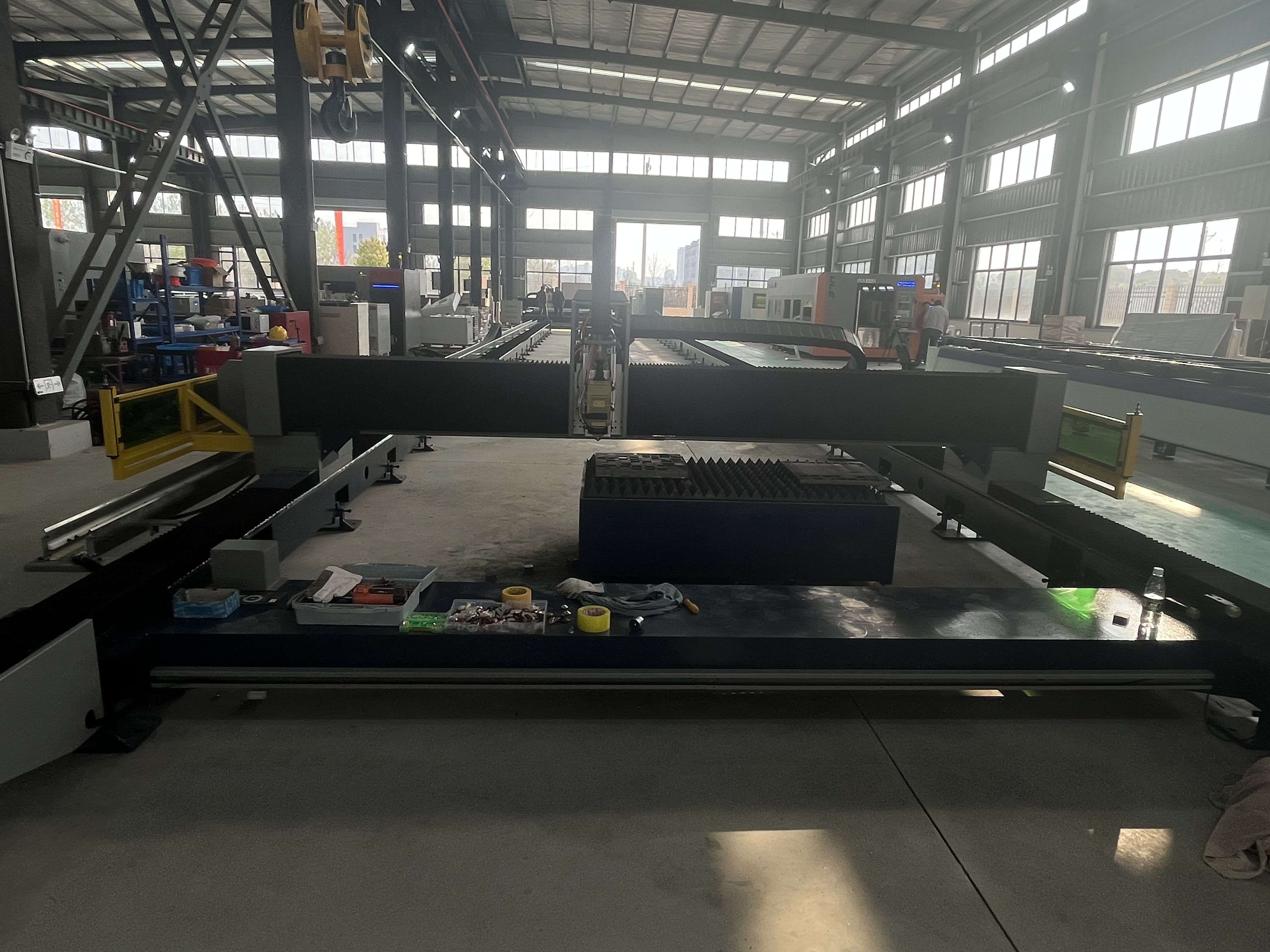 3015 Fiber Laser Metal Cutting - огляд і ціна Industrial Laser Systems